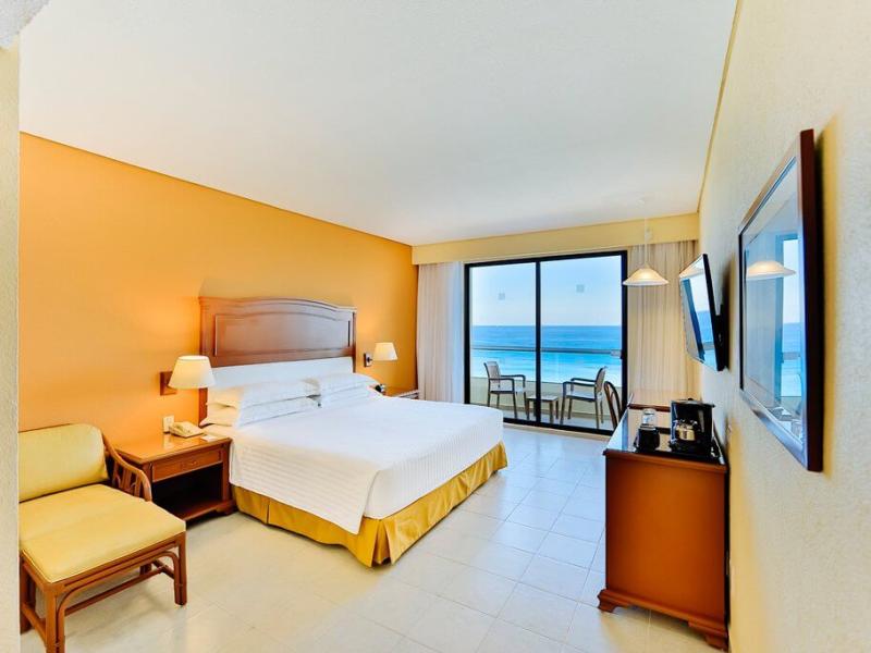 Occidental Tucancun