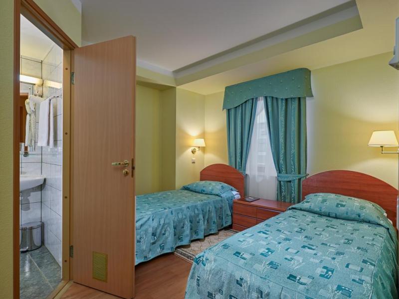 Достоевский