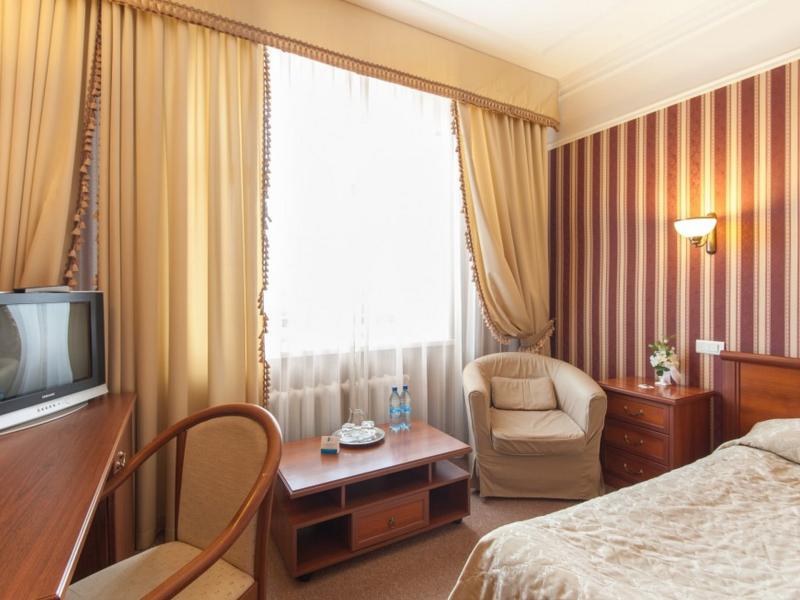 Центральный by USTA Hotels