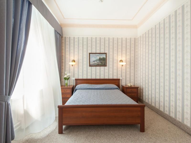 Центральный by USTA Hotels