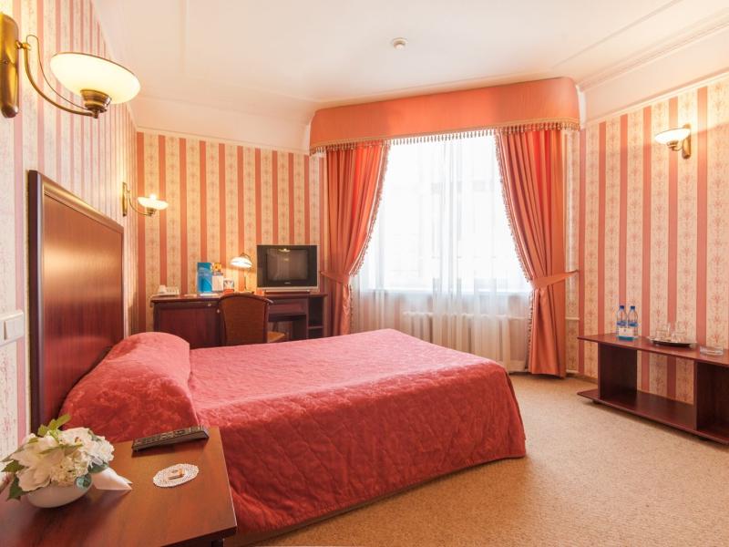 Центральный by USTA Hotels