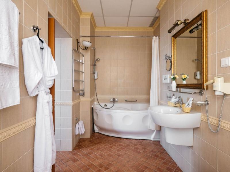 Центральный by USTA Hotels