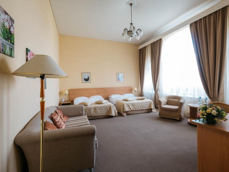 Центральный by USTA Hotels