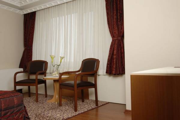 Baron Hotel