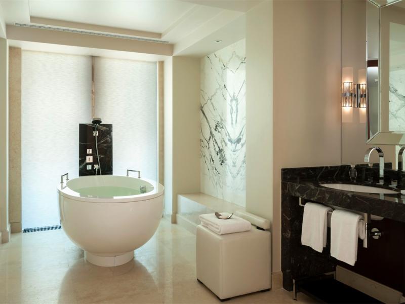 Four Seasons Hotel Moscow