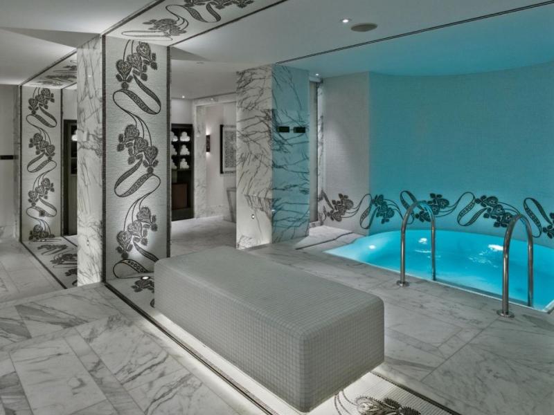 Four Seasons Hotel Moscow