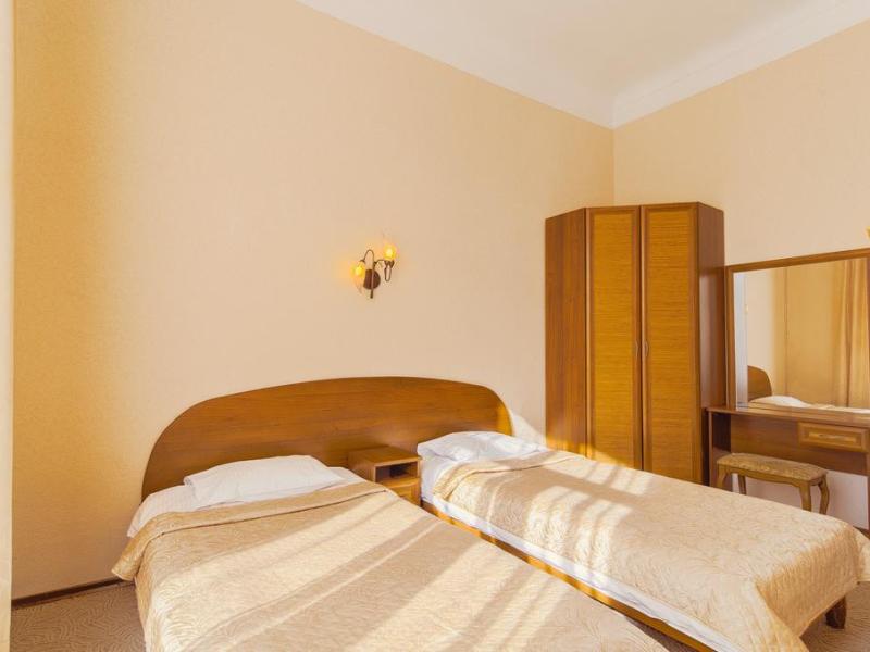 Гостиница Золотая бухта