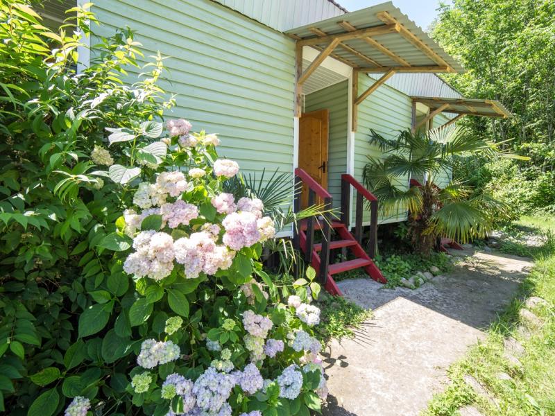 Золотая бухта