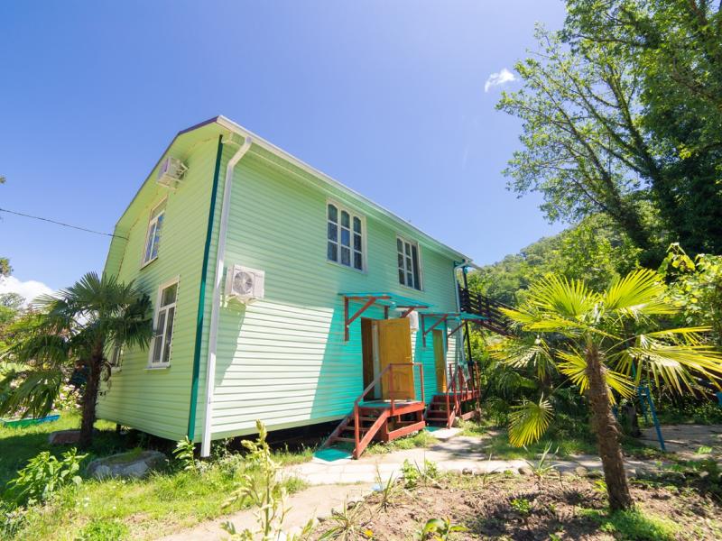 Золотая бухта