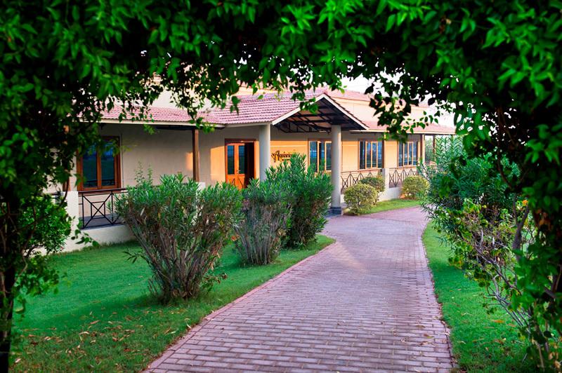 Barracuda Beach Resort