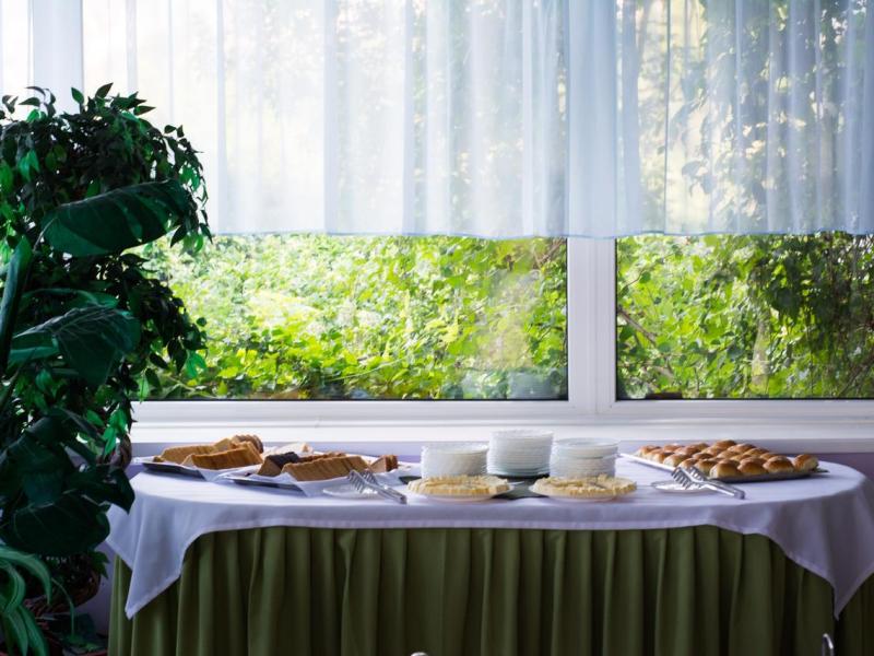 Пансионат Изумруд (Ласпи)