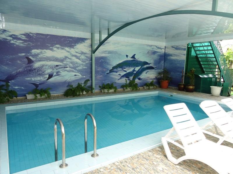 Изумрудный