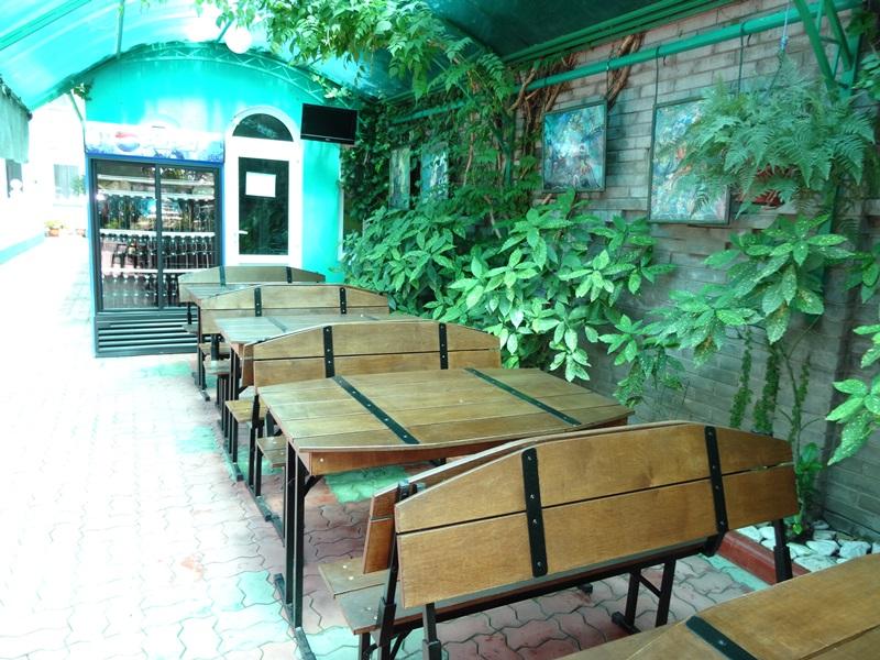 Изумрудный