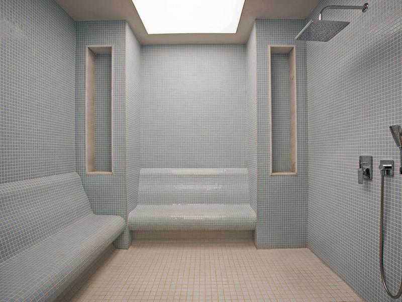 Acanthus & Cennet Barut Collection