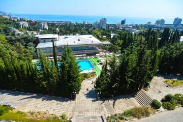 Отель Санаторий им. С.М. Кирова Россия, Ялта, фото 2