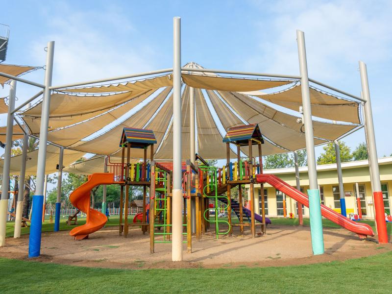 Lara Barut Collection