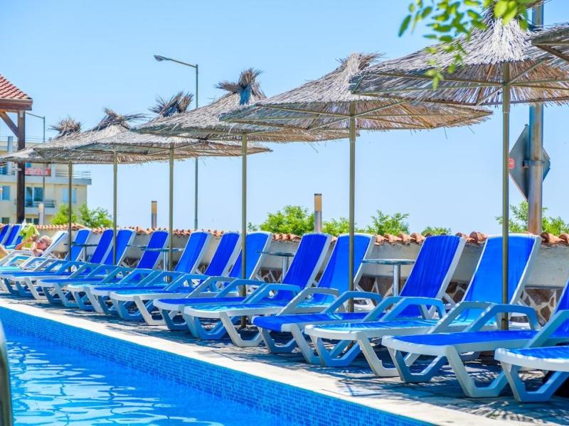 Vemara Club