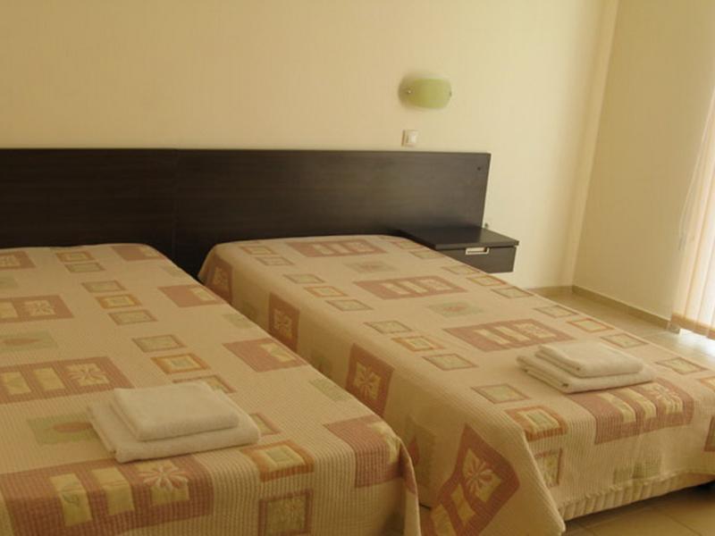 Ema Family Hotel