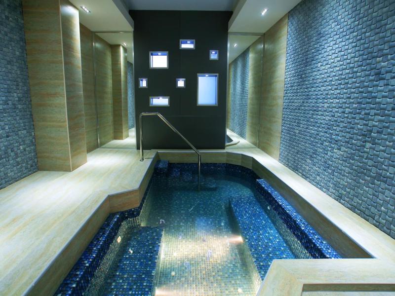 Bass Boutique Hotel