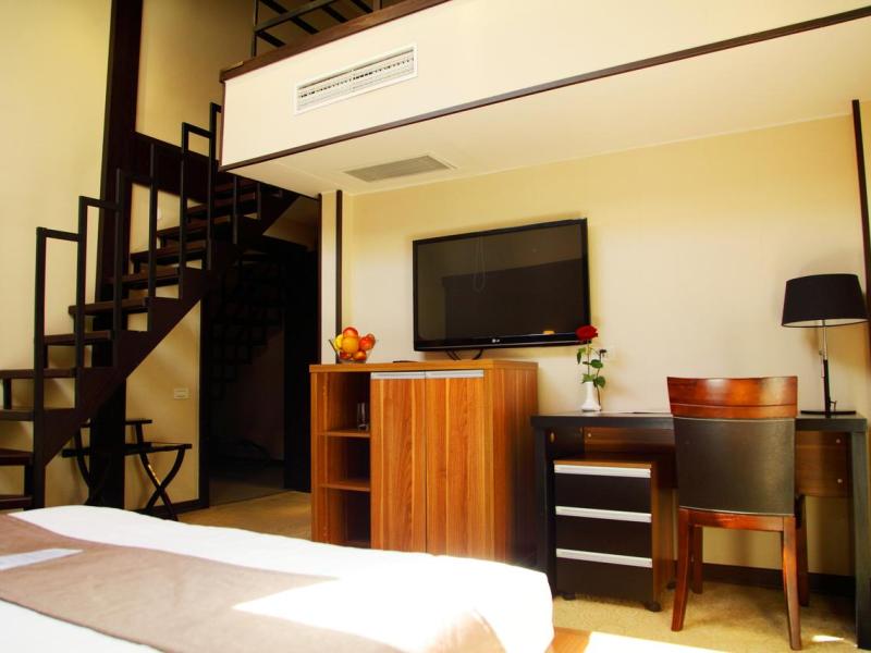 Bass Boutique Hotel