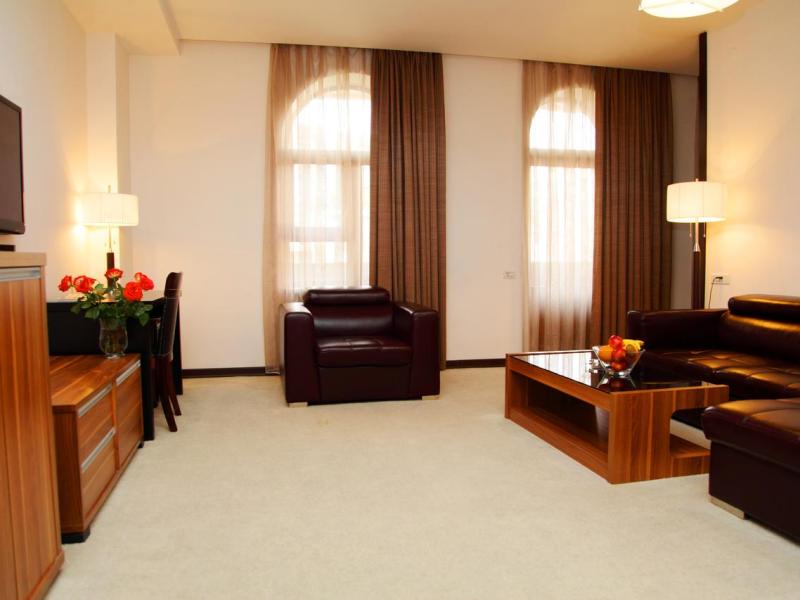 Bass Boutique Hotel