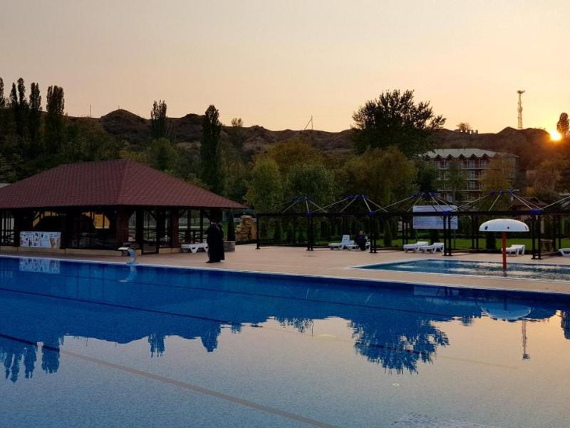 Каспий (Манас)