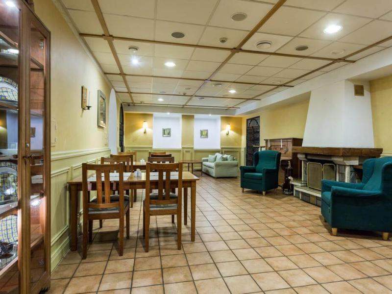 Россо Рива Бизнес-Отель