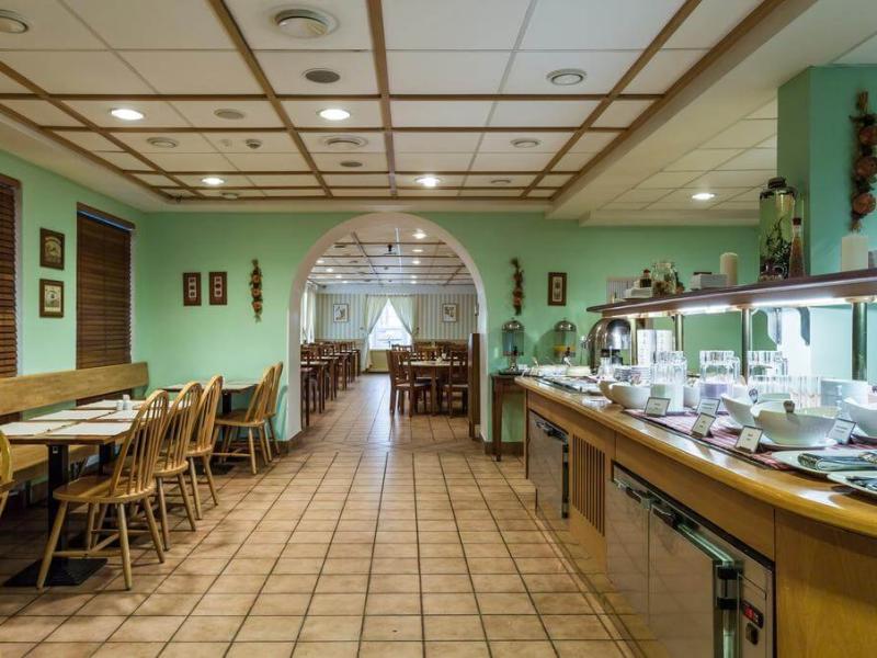 Россо Рива Бизнес-Отель