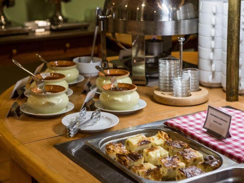 Россо Рива Бизнес-Отель