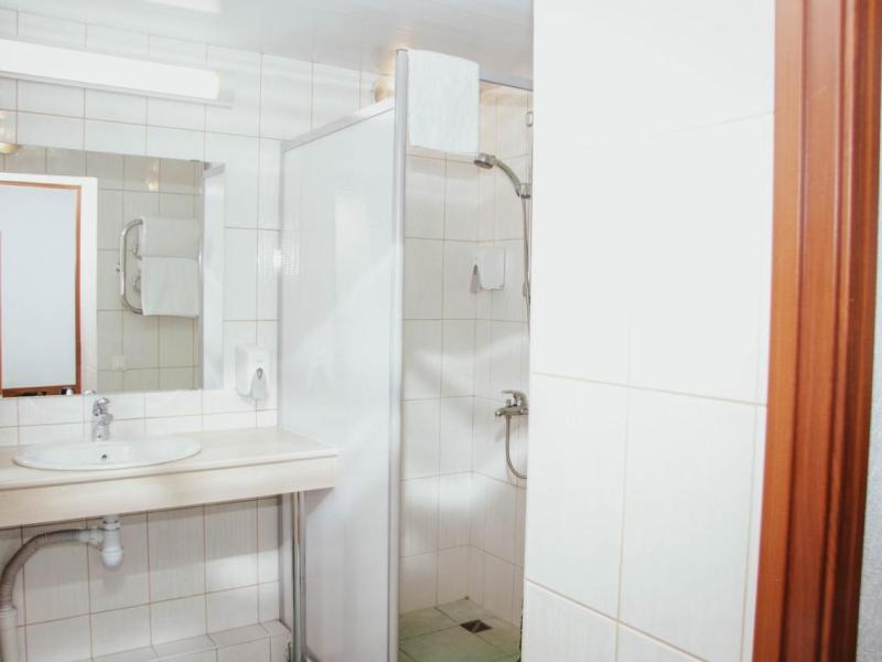 Киевская (корпус на Днепропетровской)