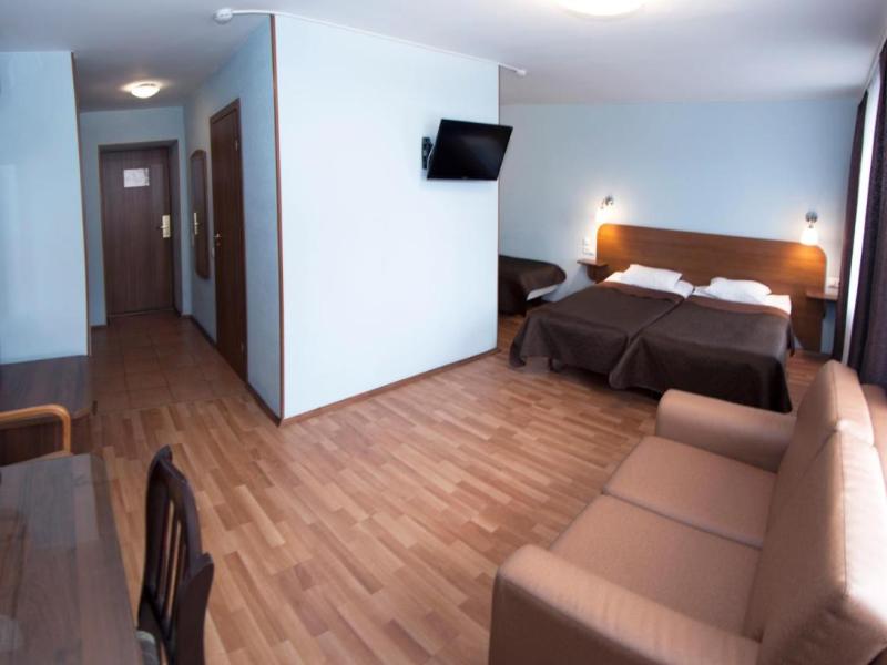 Киевская (корпус на Днепропетровской)