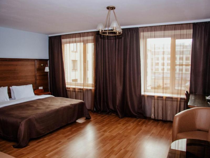 Киевская (корпус на Днепропетровской)