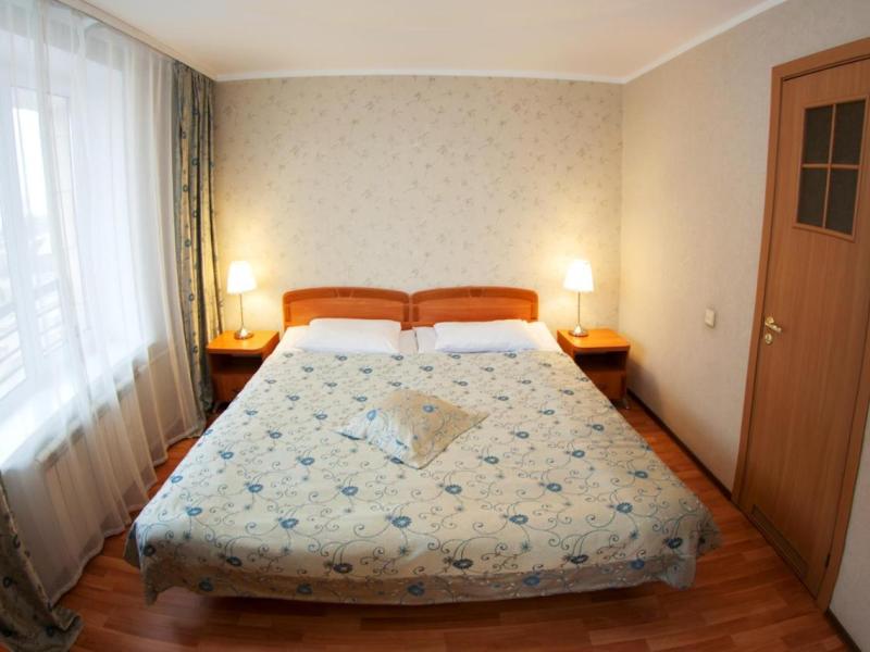 Киевская (корпус на Днепропетровской)