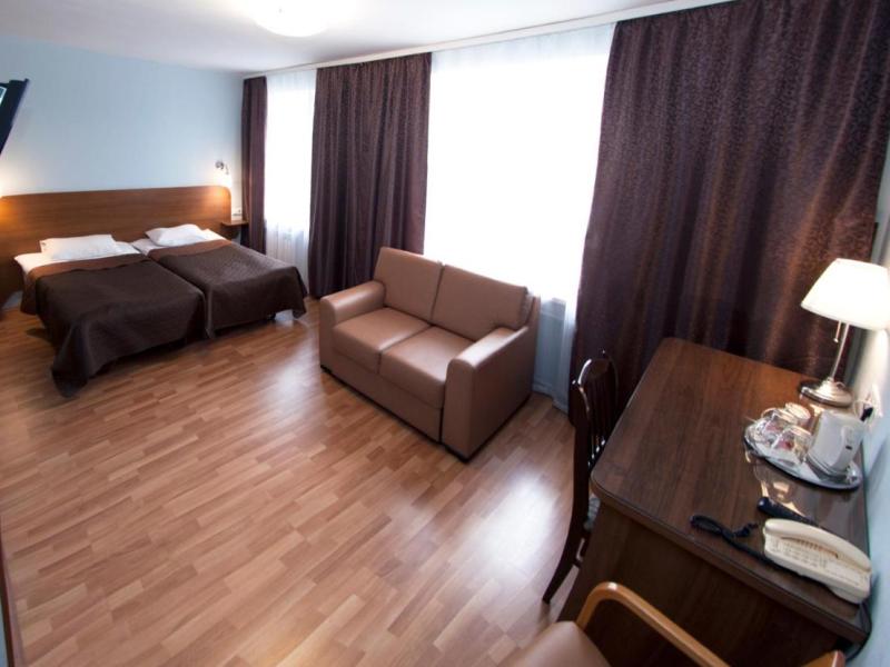 Киевская (корпус на Днепропетровской)