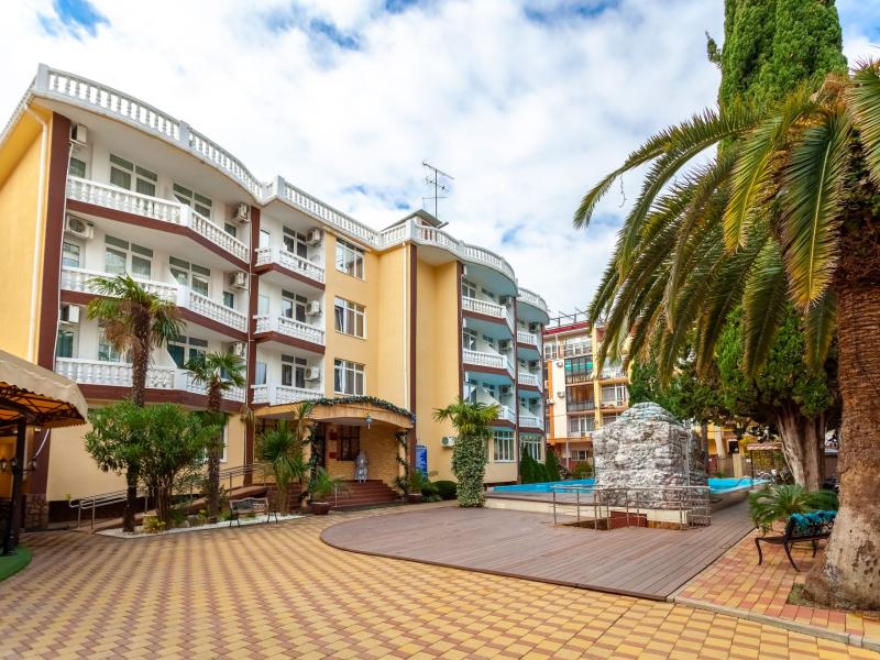 Гостиничный комплекс Кипарис