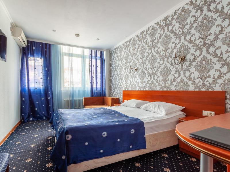 Гостиничный комплекс Кипарис