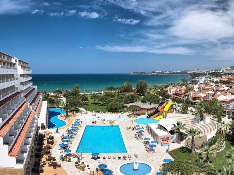 Batihan Beach Resort & Spa