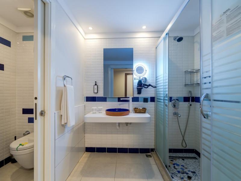 Batihan Beach Resort & Spa
