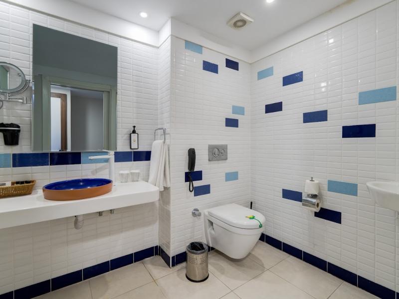 Batihan Beach Resort & Spa