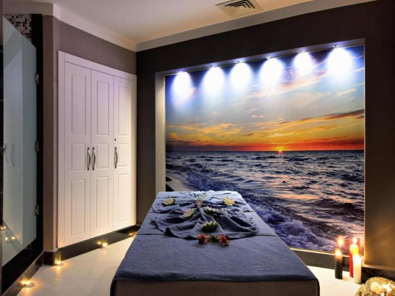 Batihan Beach Resort & Spa