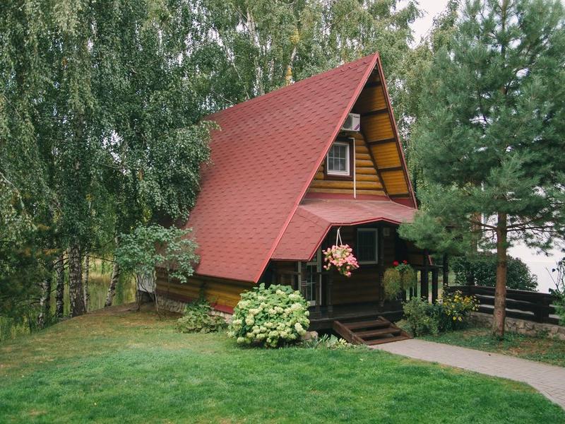 Конюшенный двор