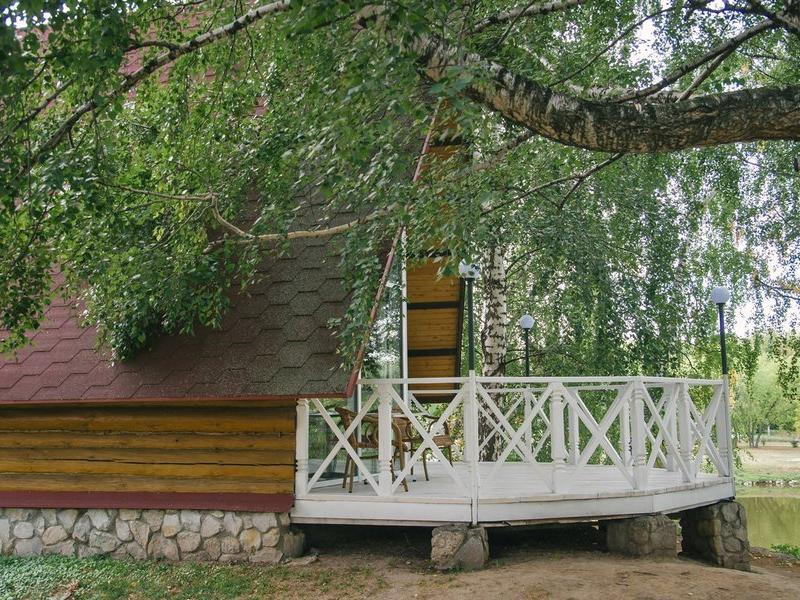 Конюшенный двор