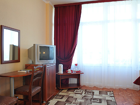 Kristal hotel by Kompass