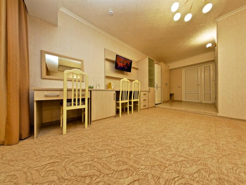 Кристалл Уют пансионат