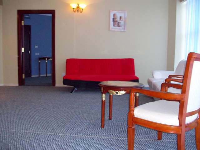 Crystal Deluxe Hotel