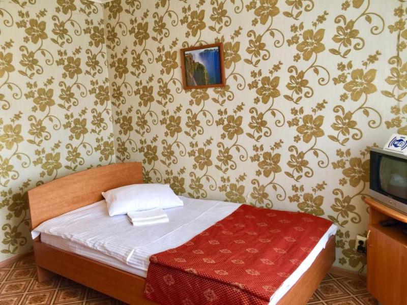 Амакс Курган
