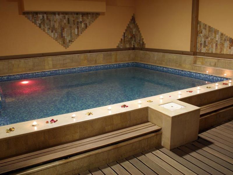 Lucky Light Boutique Hotel & SPA