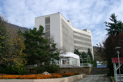 Ленинские скалы