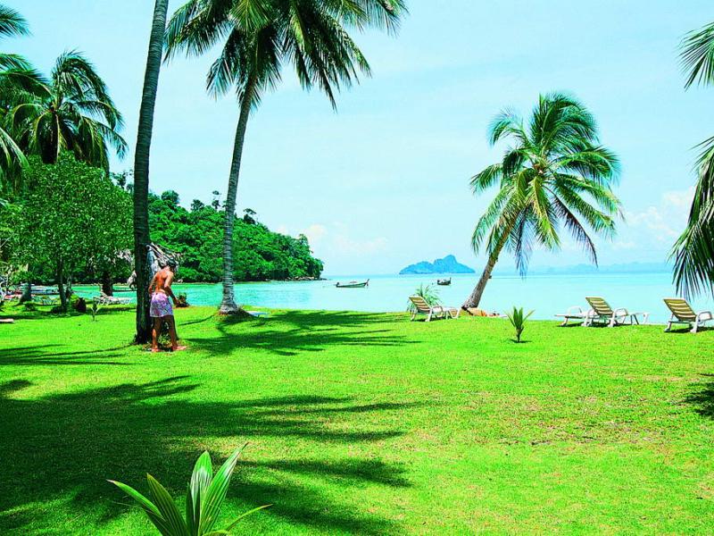 Bayview Beach Resort