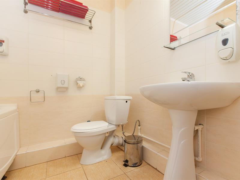 Регина на Университетской